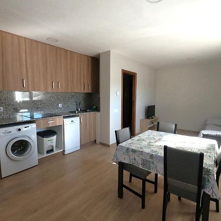 Apartamentos De Turismo Rural La Rocha Fortanete Bagian luar foto