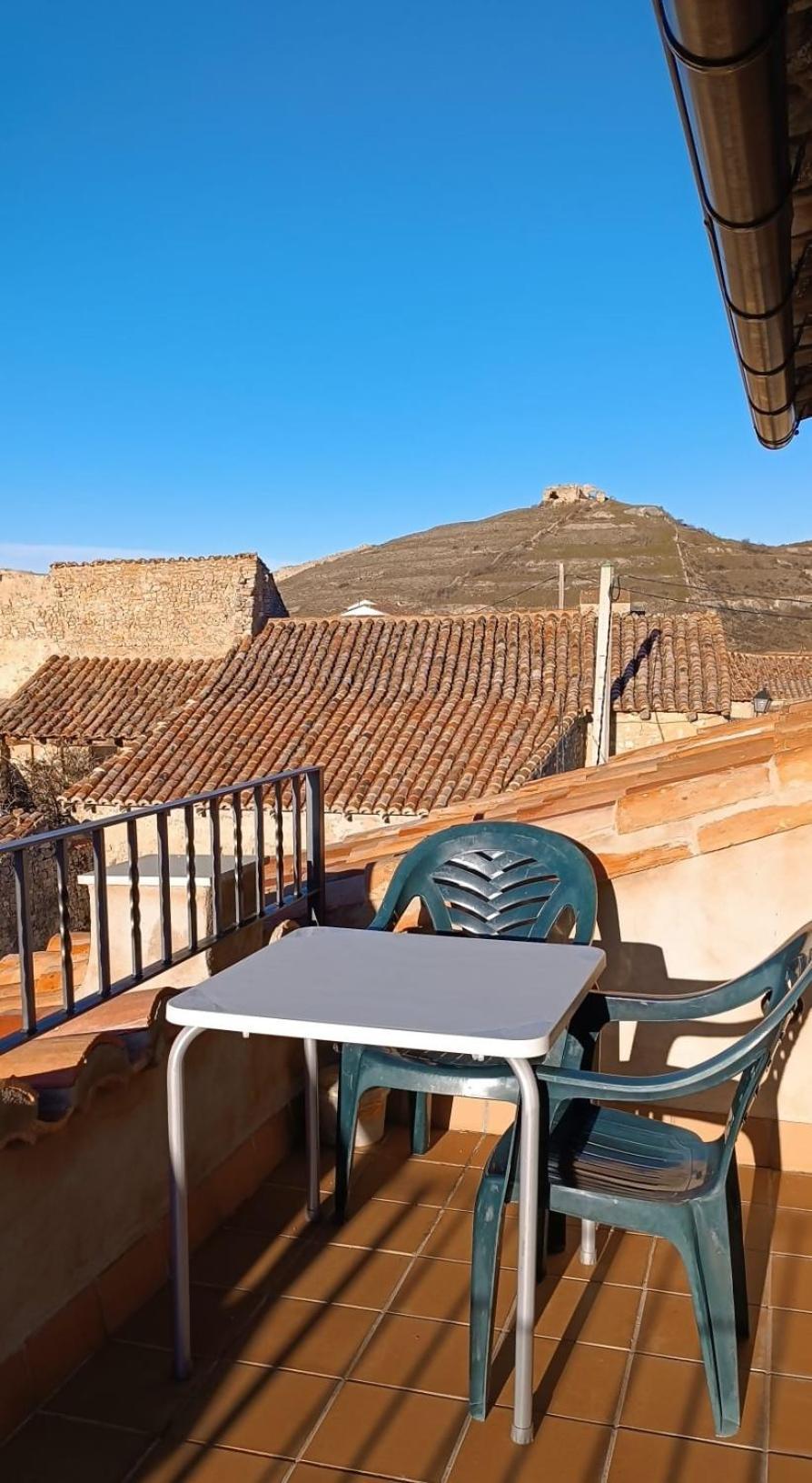 Apartamentos De Turismo Rural La Rocha Fortanete Bagian luar foto