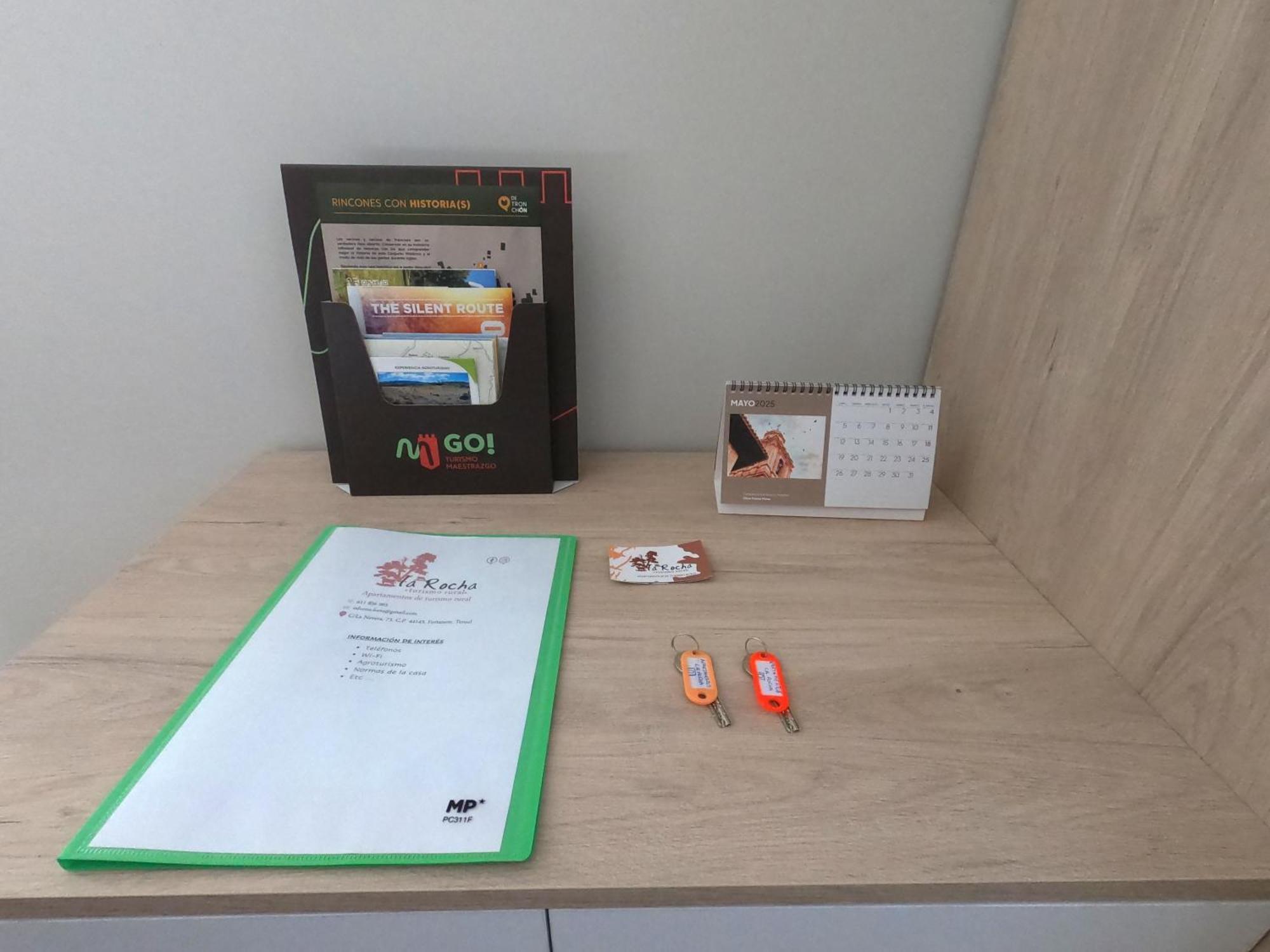 Apartamentos De Turismo Rural La Rocha Fortanete Bagian luar foto